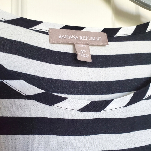 Banana Republic black white striped peplum top blouse 4 Petite 4P short sleeve - Picture 4 of 10